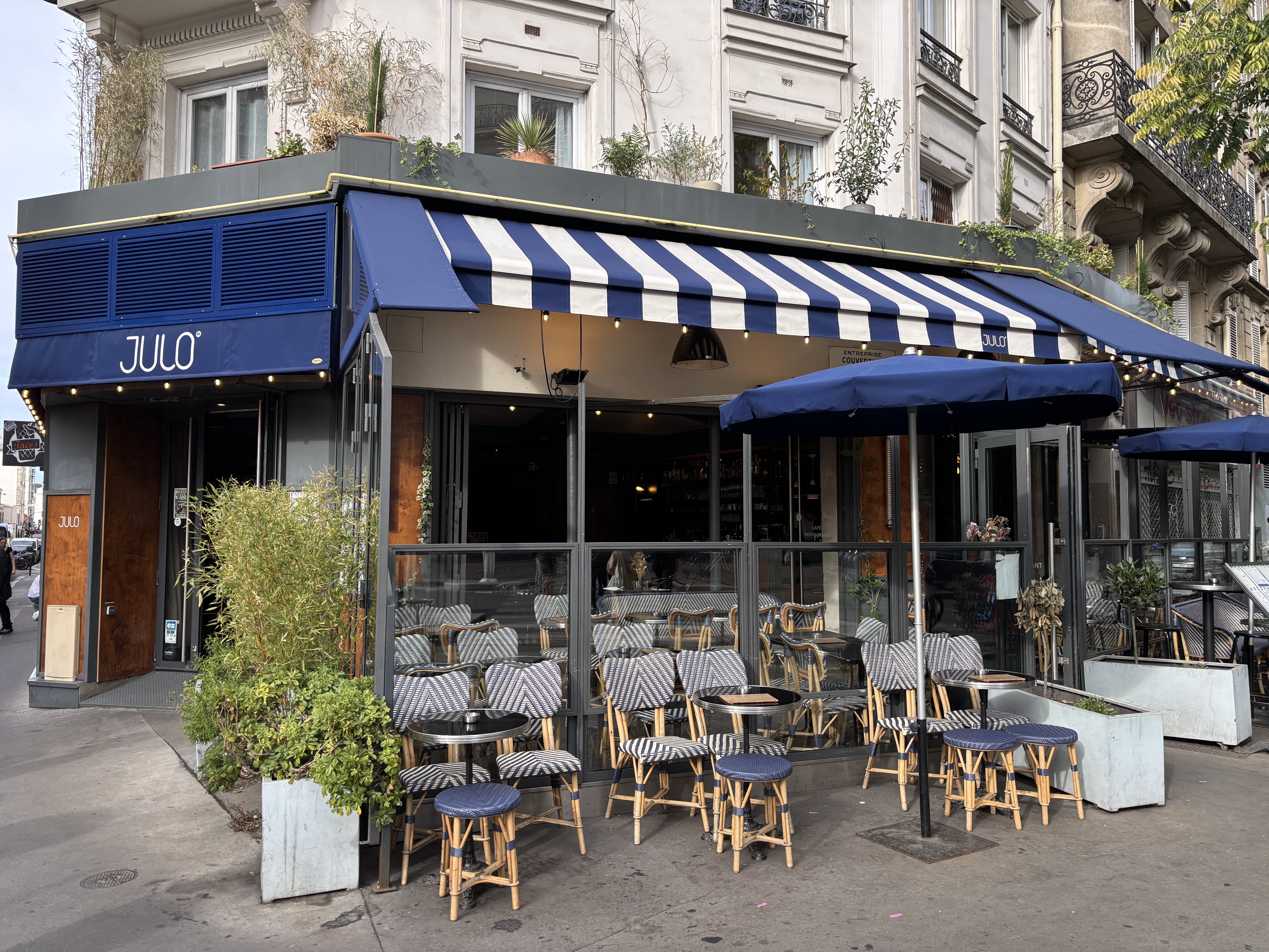 Restaurant Julo, lieu de partages incontournable d'Oberkampf